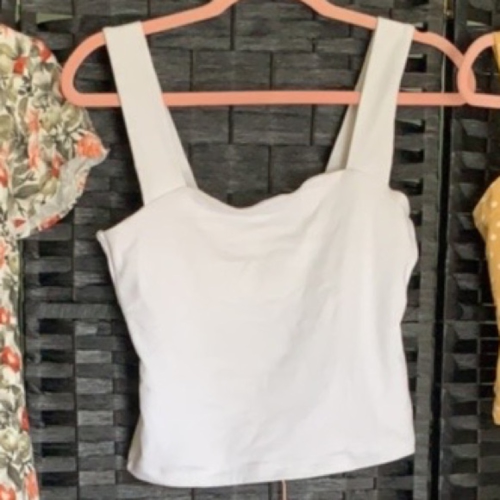 Abercrombie & Fitch top
